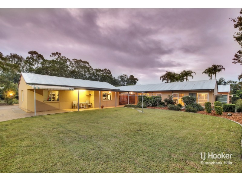 208 Bleasby Road, Eight Mile Plains QLD 4113