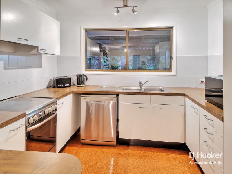 18 Cranfield Street, Sunnybank Hills QLD 4109