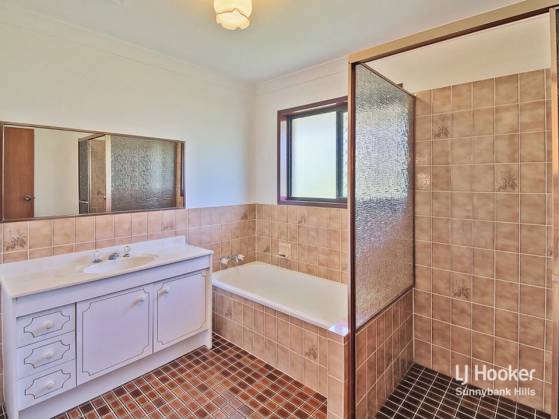 67 Hellawell Road, Sunnybank Hills QLD 4109