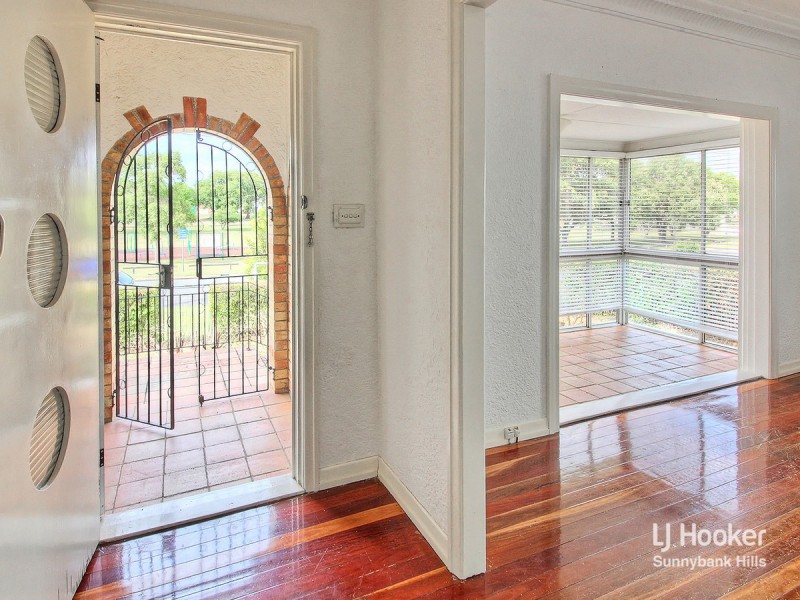 17 Taylor Street, Wavell Heights QLD 4012