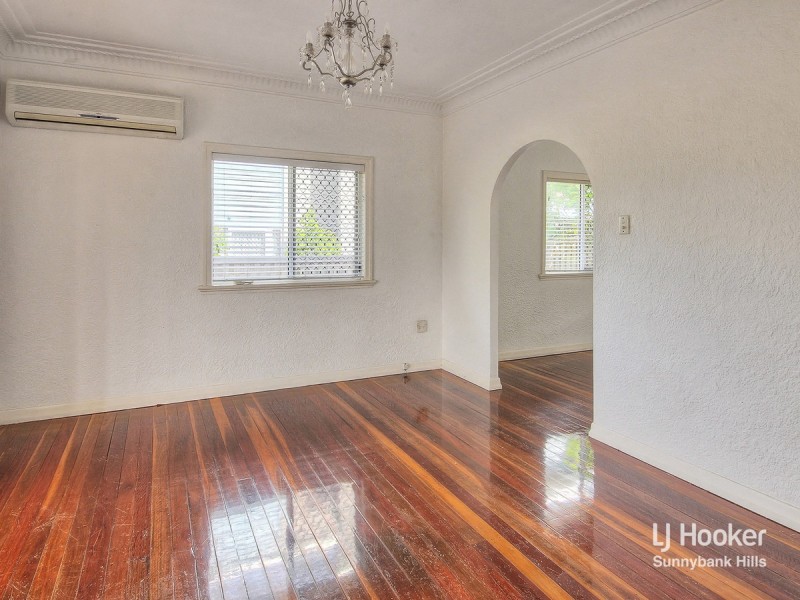 17 Taylor Street, Wavell Heights QLD 4012