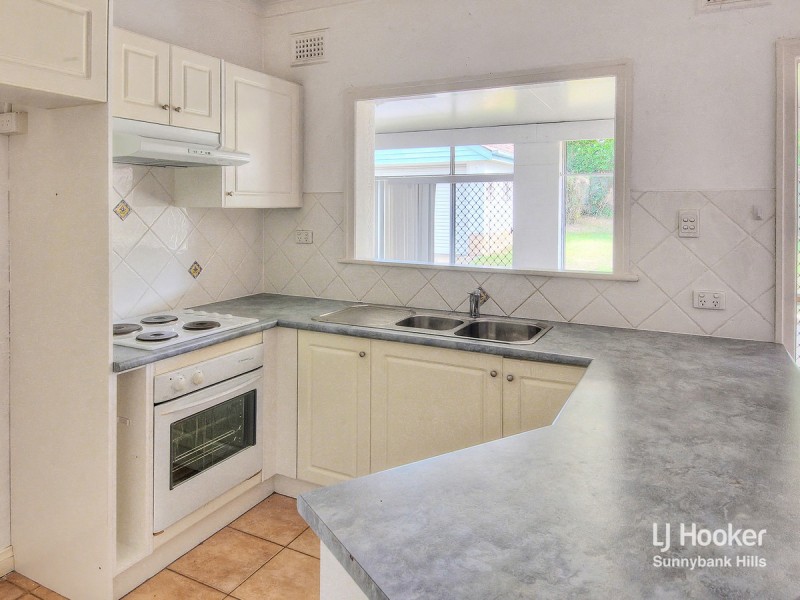 17 Taylor Street, Wavell Heights QLD 4012