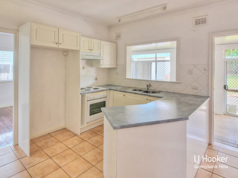 17 Taylor Street, Wavell Heights QLD 4012