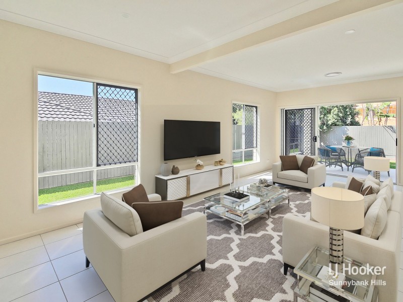 16 Chester Road, Eight Mile Plains QLD 4113