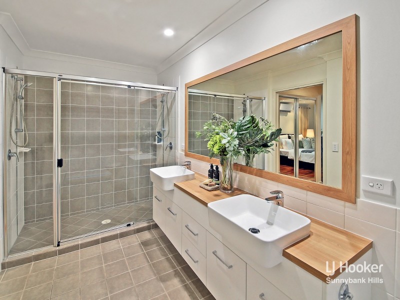 3 Ruby Close, Eight Mile Plains QLD 4113