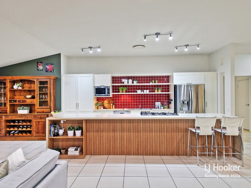 3 Ruby Close, Eight Mile Plains QLD 4113