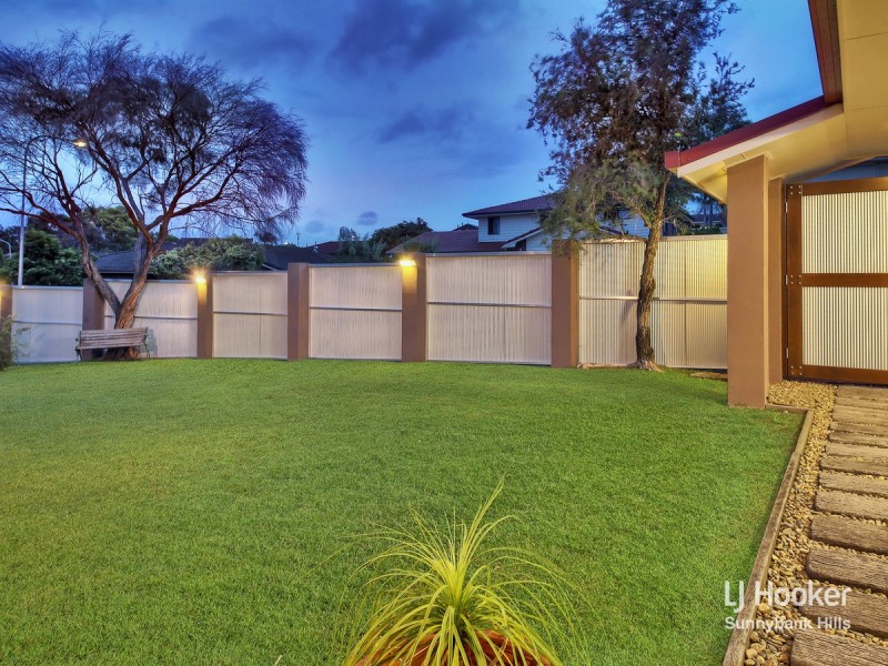 3 Pineneedle Place, Sunnybank Hills QLD 4109