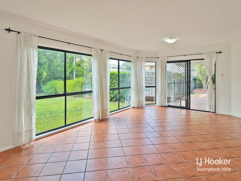 46 Ontario Crescent, Parkinson QLD 4115