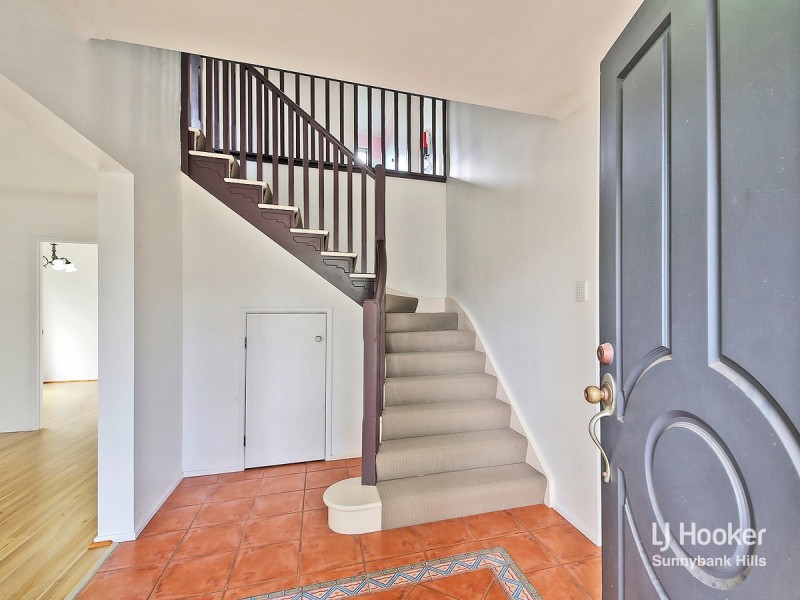 46 Ontario Crescent, Parkinson QLD 4115