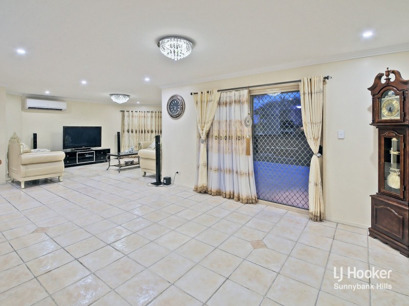 5 Namoi Court, Kuraby QLD 4112