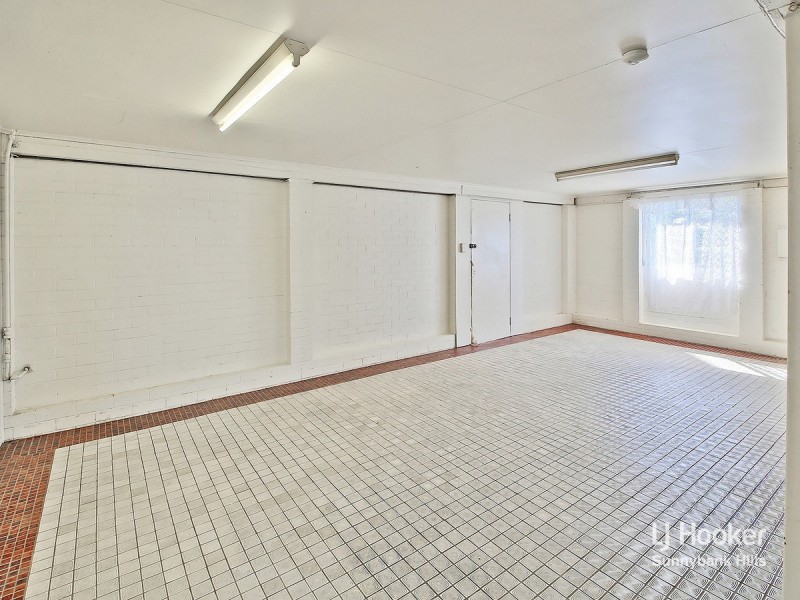 4 Lumphanan Street, Sunnybank Hills QLD 4109