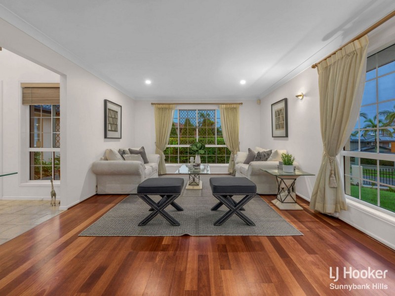 29 Manmarra Crescent, Eight Mile Plains QLD 4113