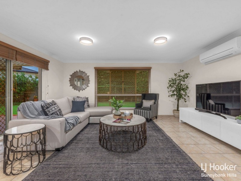 29 Manmarra Crescent, Eight Mile Plains QLD 4113