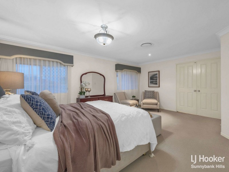 29 Manmarra Crescent, Eight Mile Plains QLD 4113