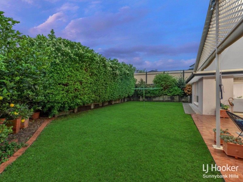 29 Manmarra Crescent, Eight Mile Plains QLD 4113