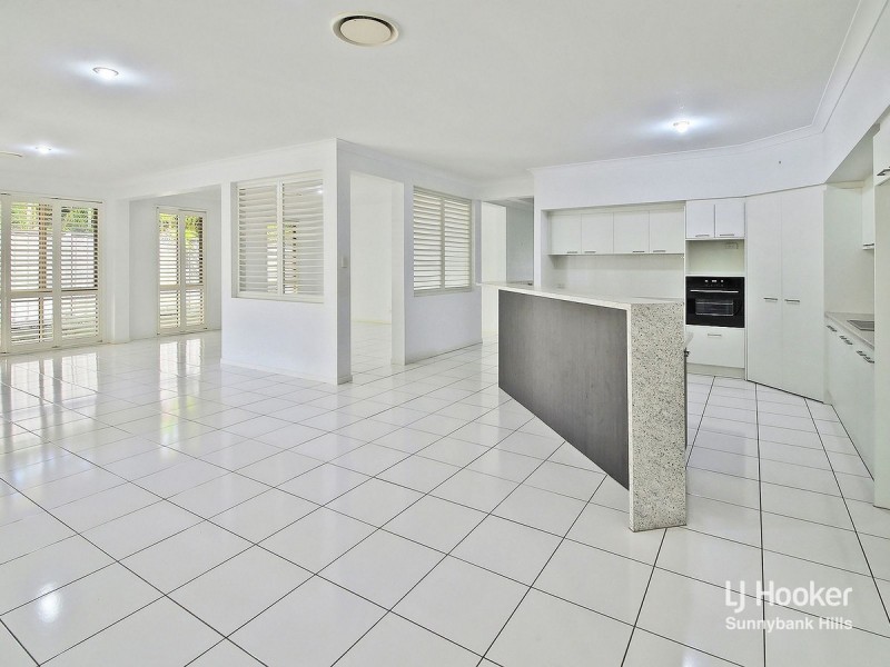 18 Landsborough Street, Rochedale South QLD 4123