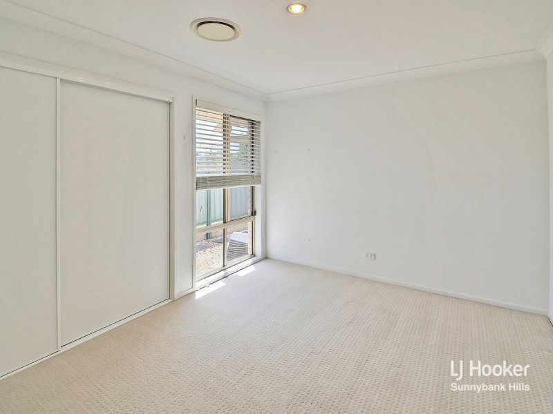 18 Landsborough Street, Rochedale South QLD 4123