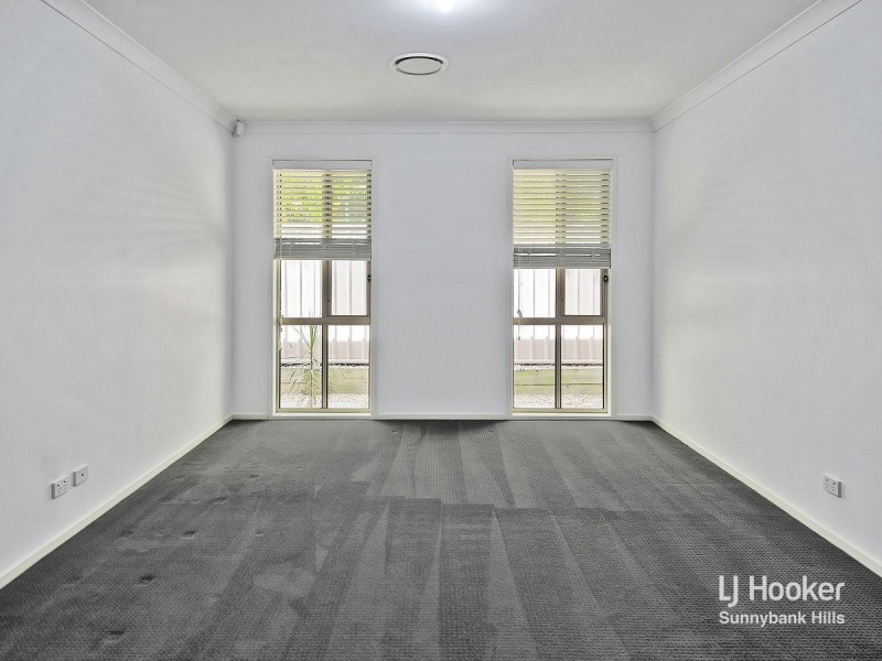 18 Landsborough Street, Rochedale South QLD 4123