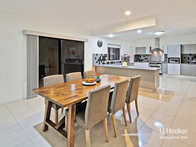 49 Mt Archer Road, Parkinson QLD 4115