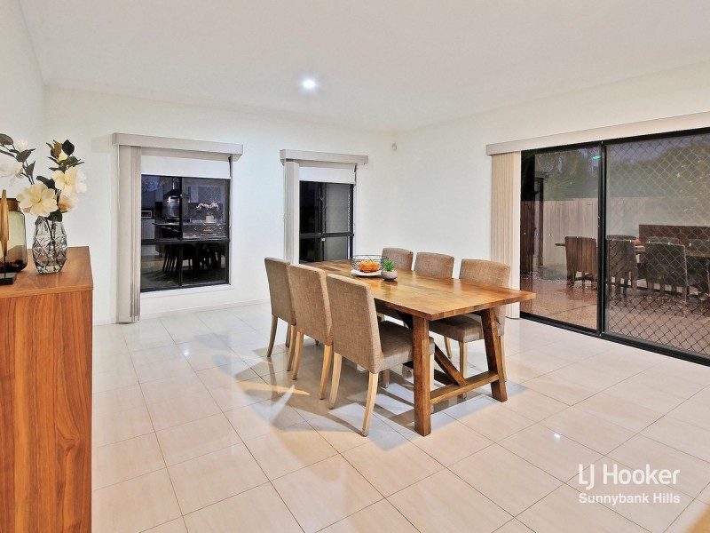 49 Mt Archer Road, Parkinson QLD 4115