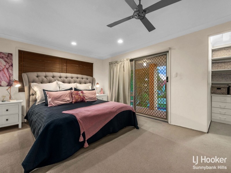 18 Fulton Street, Wishart QLD 4122