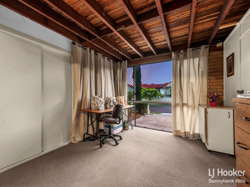 18 Fulton Street, Wishart QLD 4122