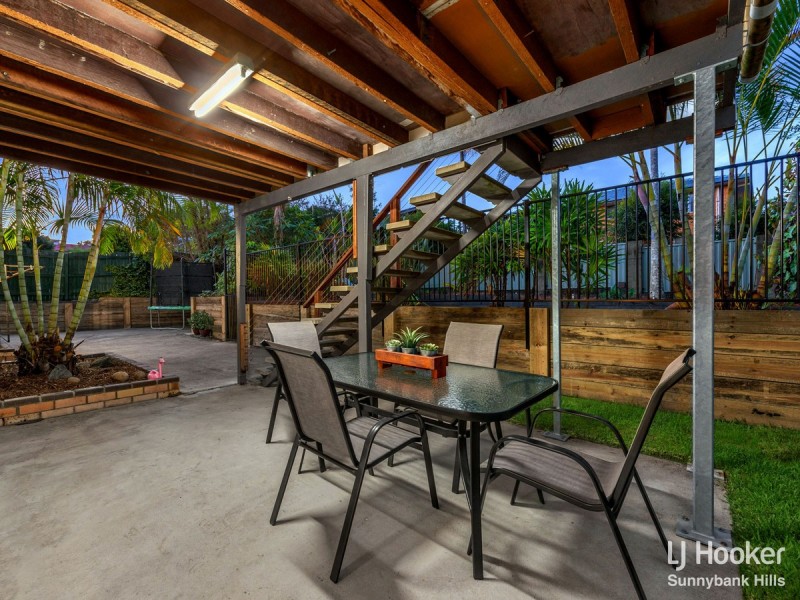 18 Fulton Street, Wishart QLD 4122