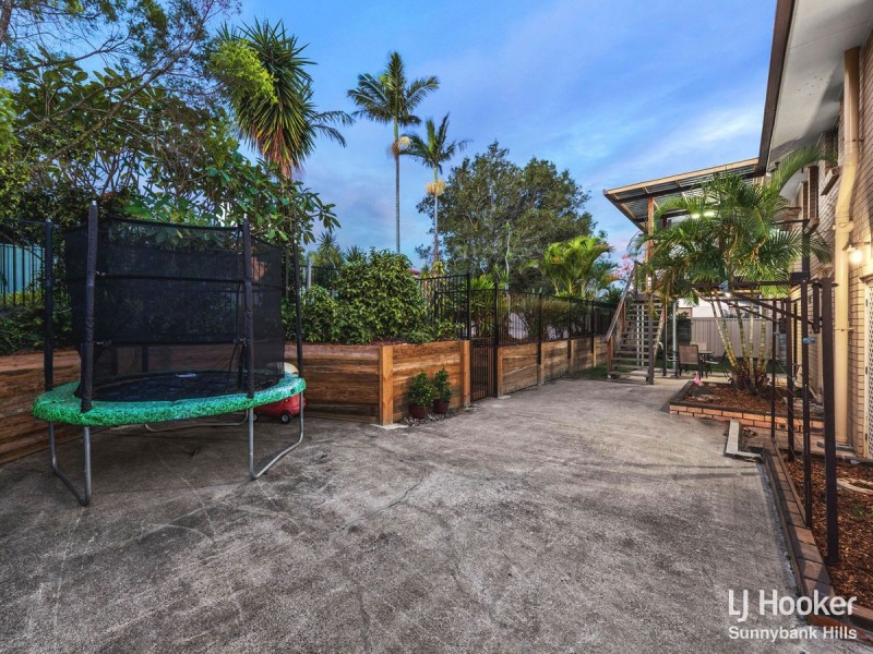 18 Fulton Street, Wishart QLD 4122