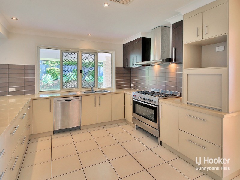 37 Collett Street, Eight Mile Plains QLD 4113