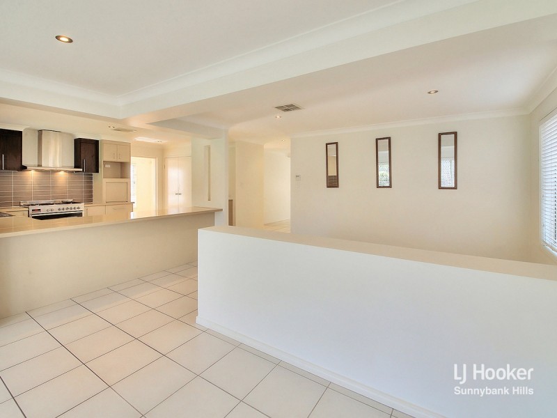 37 Collett Street, Eight Mile Plains QLD 4113