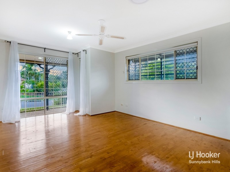 35 Bannockburn Crescent, Parkinson QLD 4115