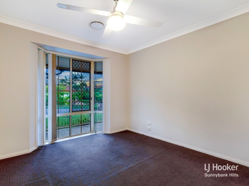 35 Bannockburn Crescent, Parkinson QLD 4115
