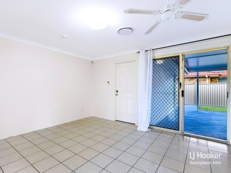 35 Bannockburn Crescent, Parkinson QLD 4115
