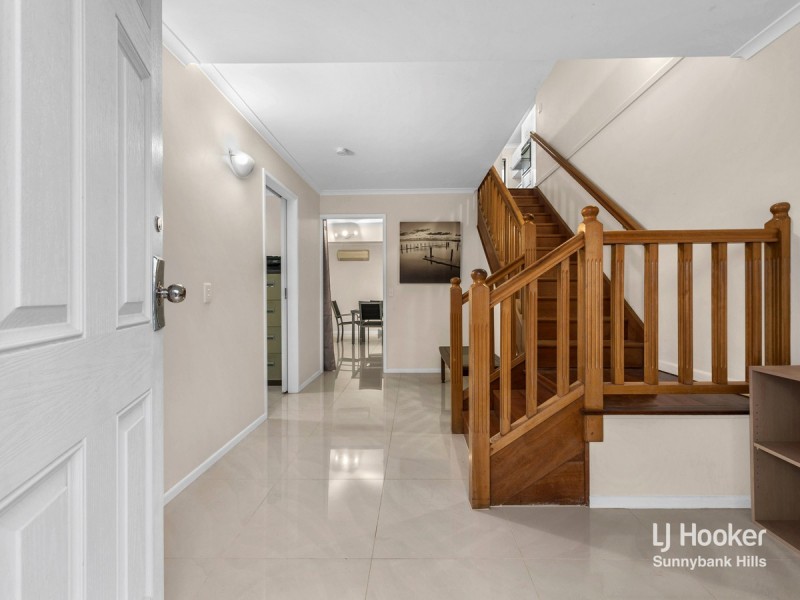 15 Martense Street, Wishart QLD 4122