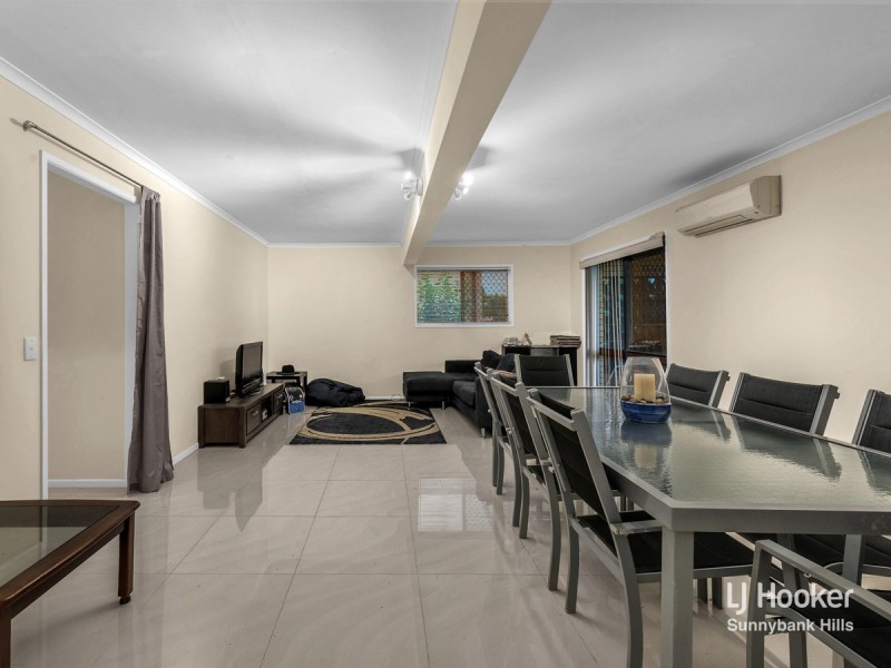 15 Martense Street, Wishart QLD 4122