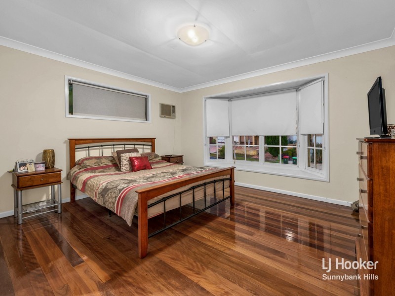 15 Martense Street, Wishart QLD 4122