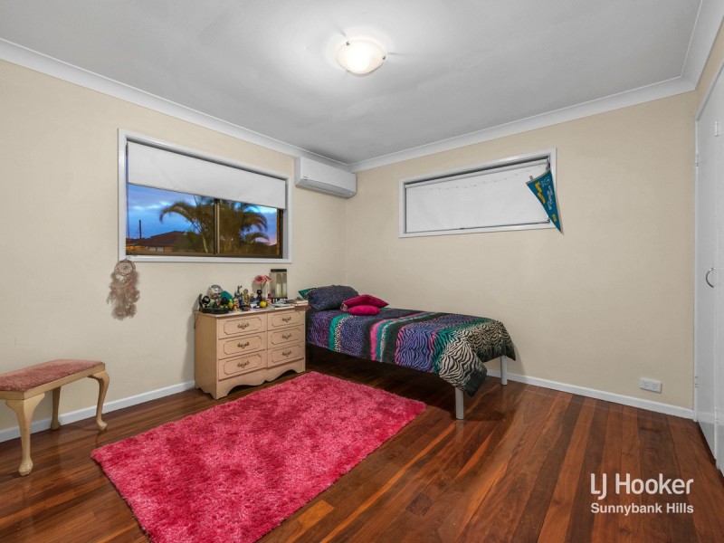 15 Martense Street, Wishart QLD 4122