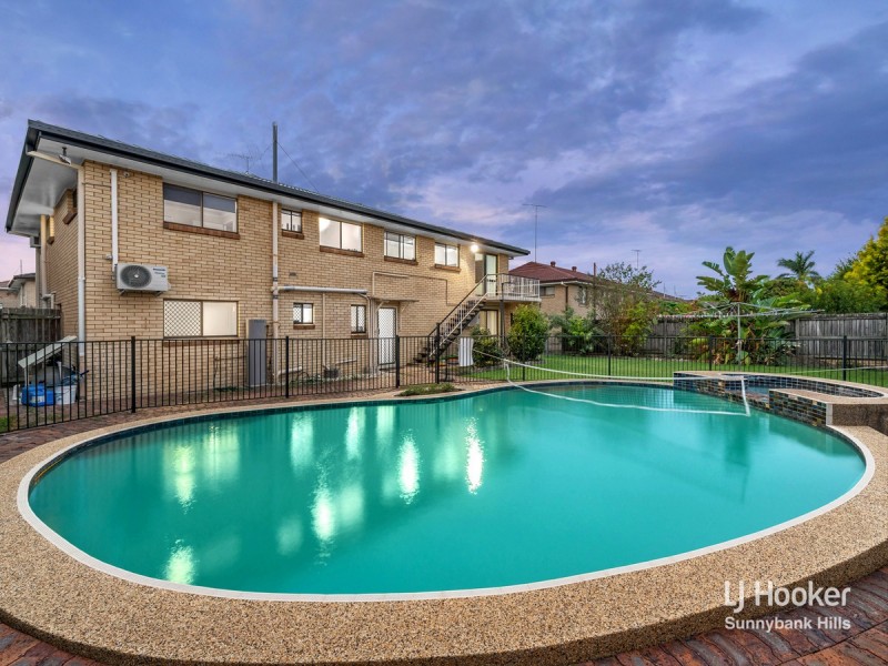 15 Martense Street, Wishart QLD 4122