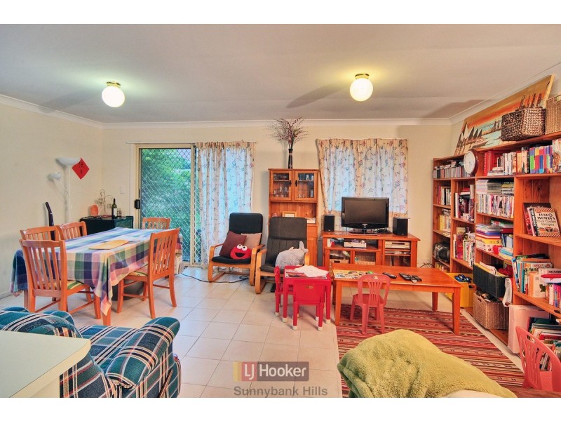 110 Ditton Road, Sunnybank Hills QLD 4109