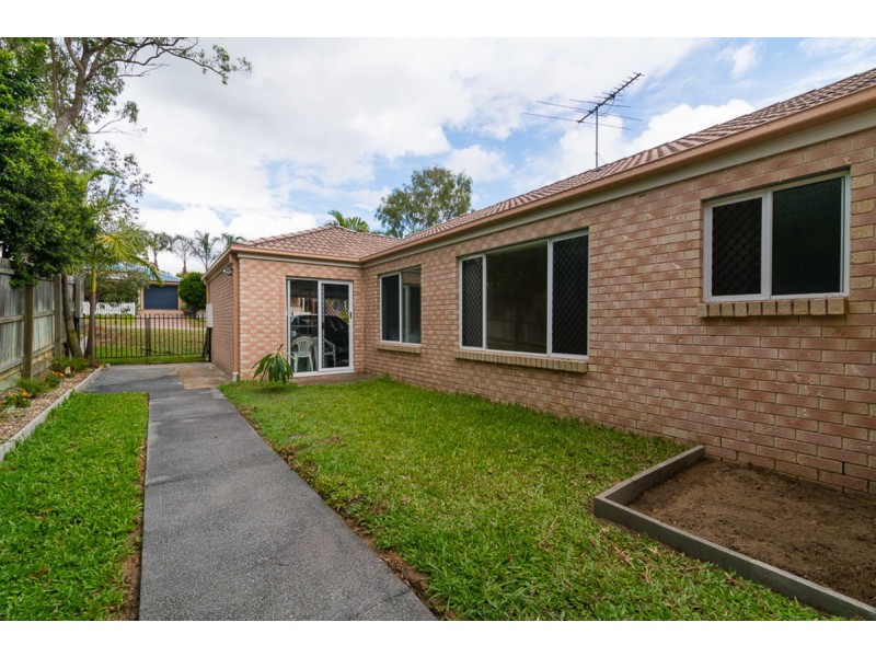 43 Pintail Crescent, Forest Lake QLD 4078