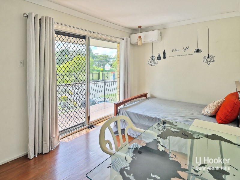 17 Springfield Street, Macgregor QLD 4109