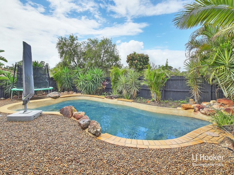 14 Scarlet Oak Place, Calamvale QLD 4116