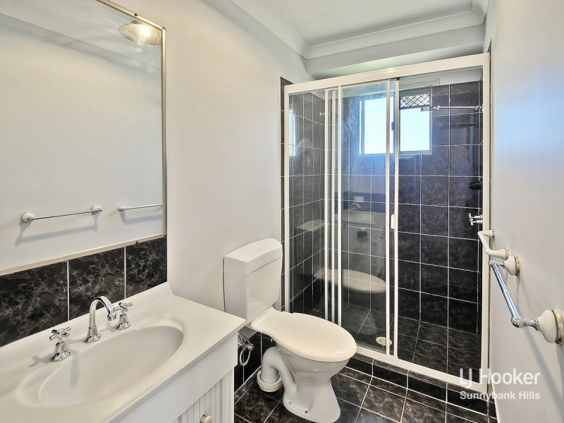 24 Wilshire Place, Runcorn QLD 4113