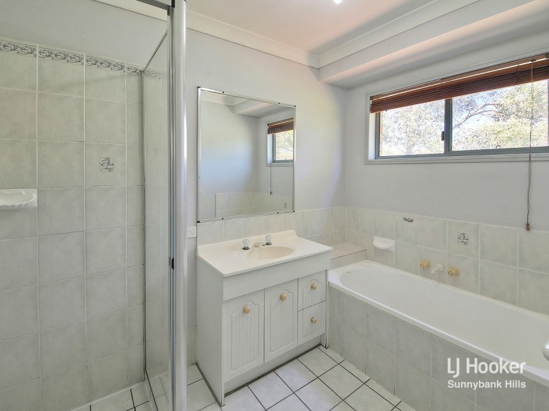 24 Wilshire Place, Runcorn QLD 4113