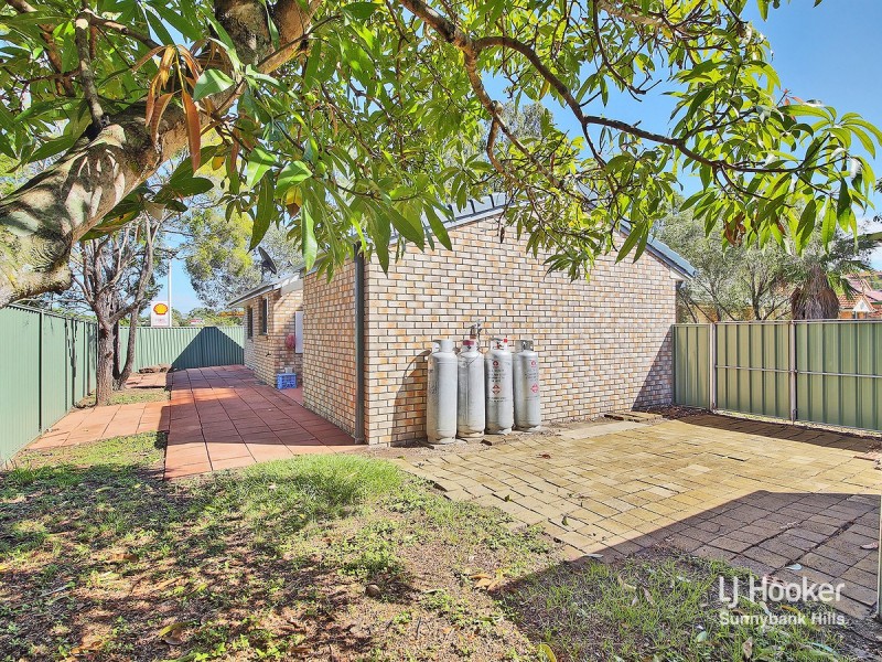 24 Wilshire Place, Runcorn QLD 4113