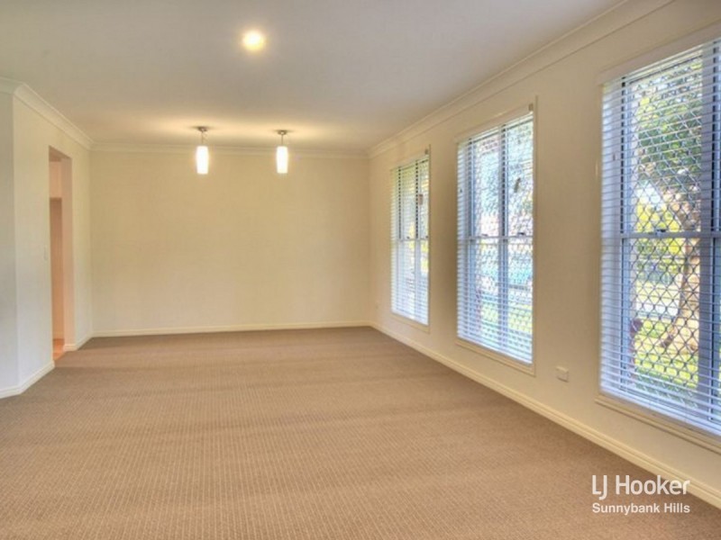 49 Eden Elm Street, Calamvale QLD 4116