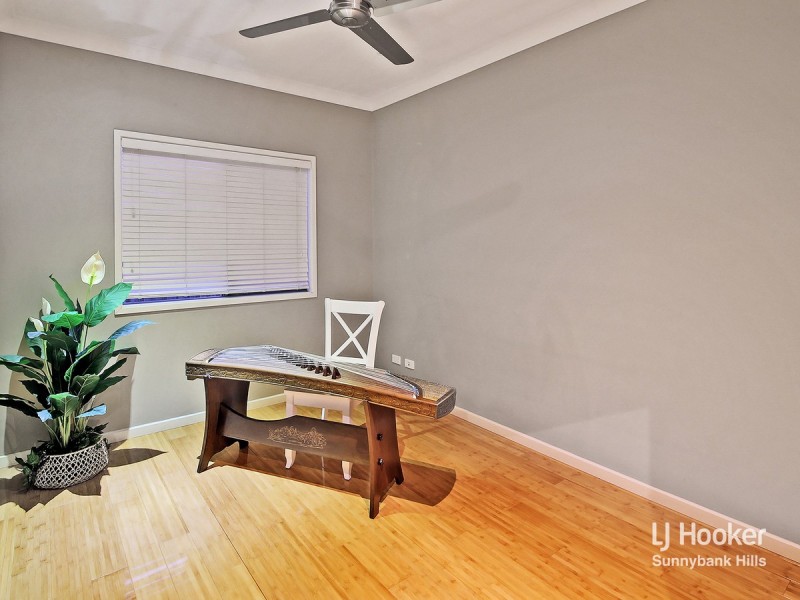 83 Alfred Circuit, Calamvale QLD 4116