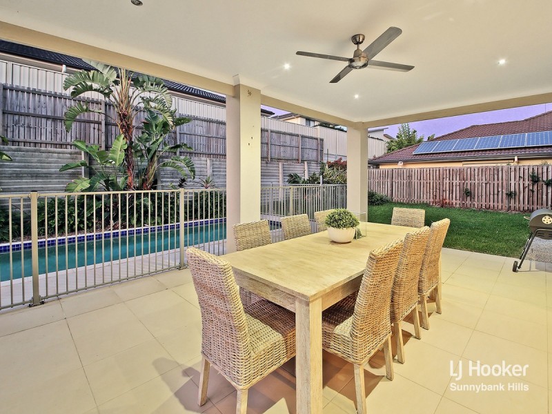 83 Alfred Circuit, Calamvale QLD 4116