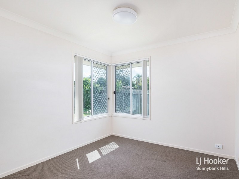 15 Emerald Place, Runcorn QLD 4113