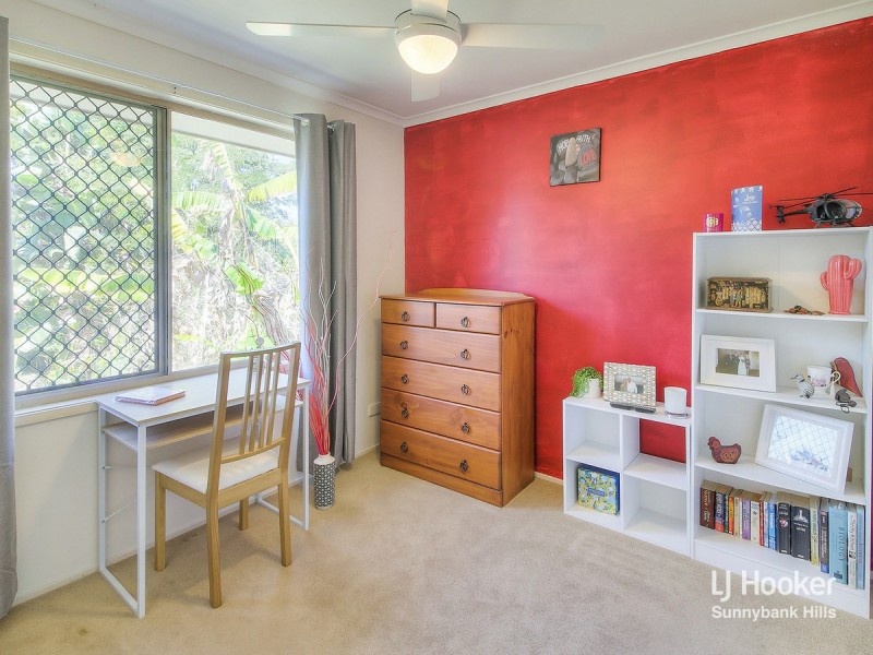 55 Chesterfield Crescent, Kuraby QLD 4112